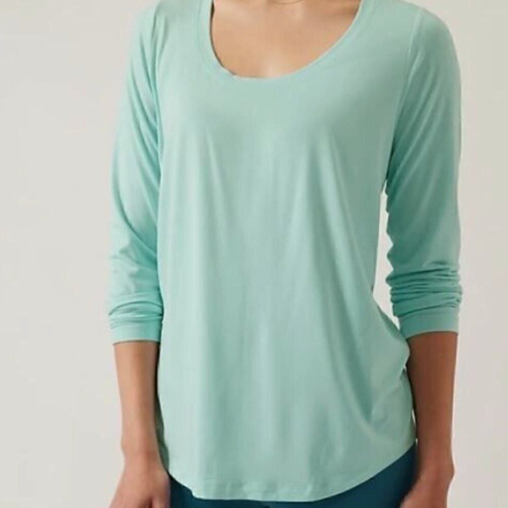 Athleta Stratus II Long-Sleeved Top